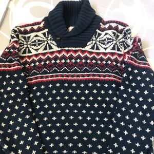 Men’s knit sweater